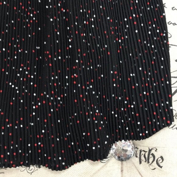 1.state Pleated Dot-Print Halter Top - Picture 5 of 7